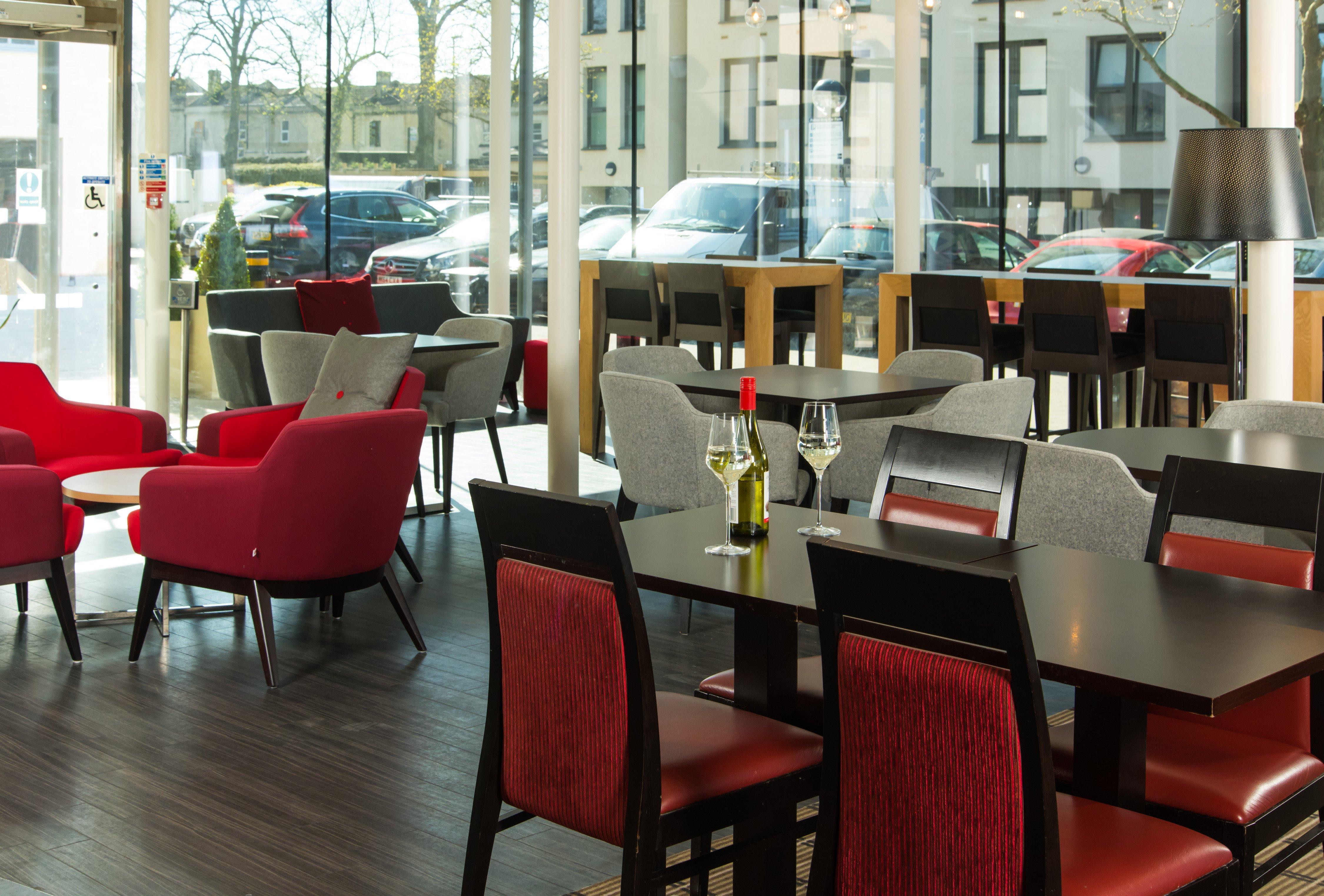Holiday Inn Express Bath By Ihg Exterior photo